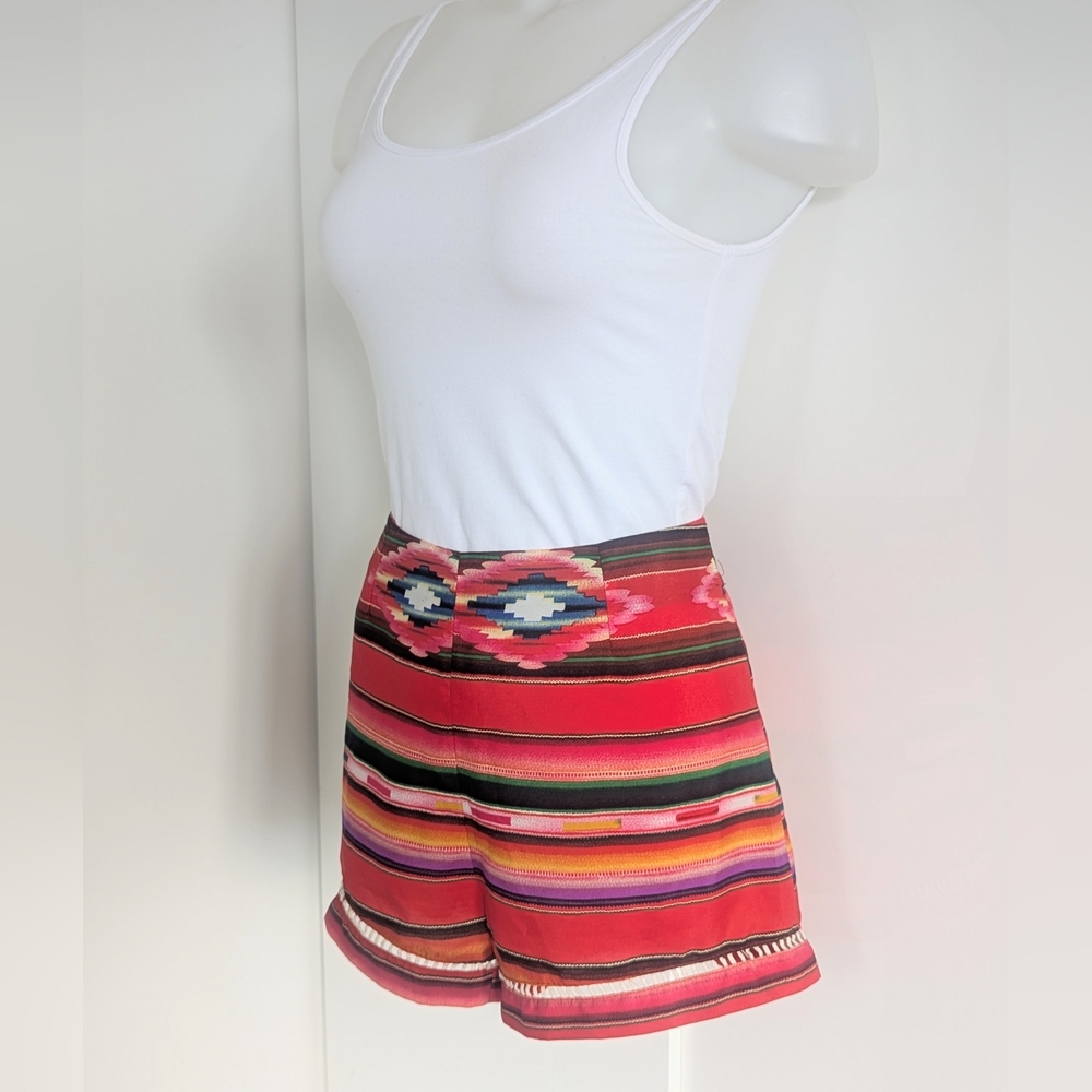 ASTR Southwestern Aztec High Waisted Multi-Color Shorts; Size M